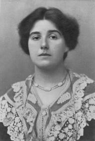 Nina Salaman